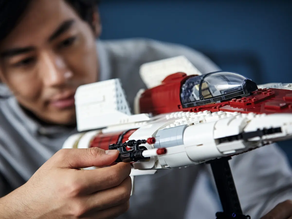 LEGO Star Wars 75275 A-wing Starfighter set, image 8