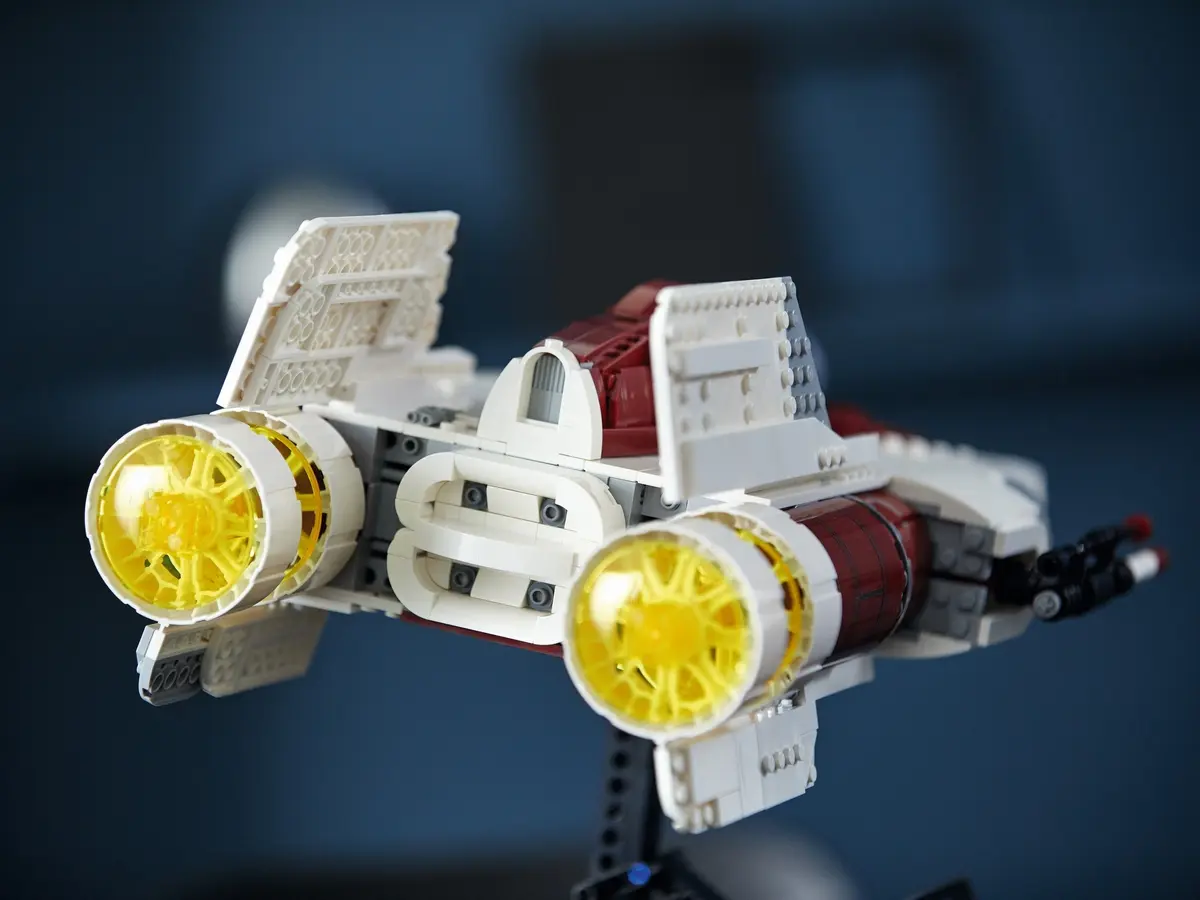 LEGO Star Wars 75275 A-wing Starfighter set, image 9