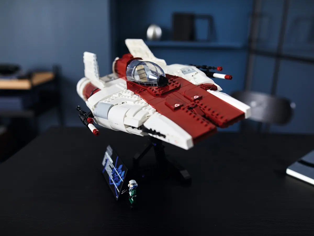 LEGO Star Wars 75275 A-wing Starfighter set, image 15