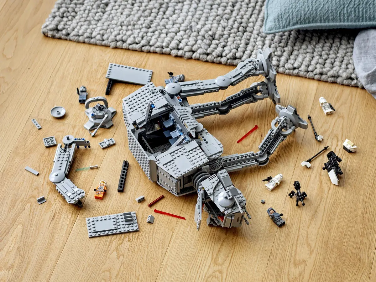 LEGO Star Wars 75288 AT-AT set, image 13