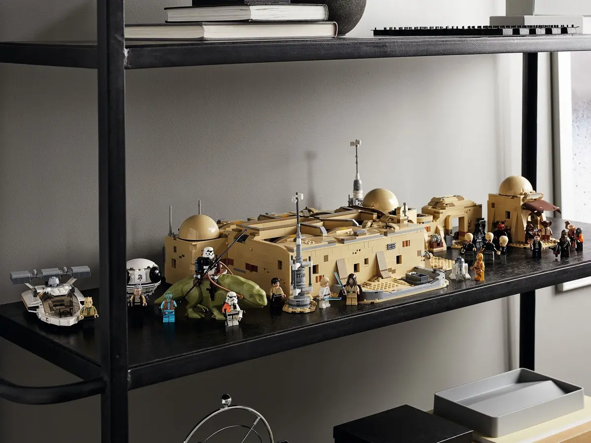LEGO Star Wars 75290 Mos Eisley Cantina set, image 16