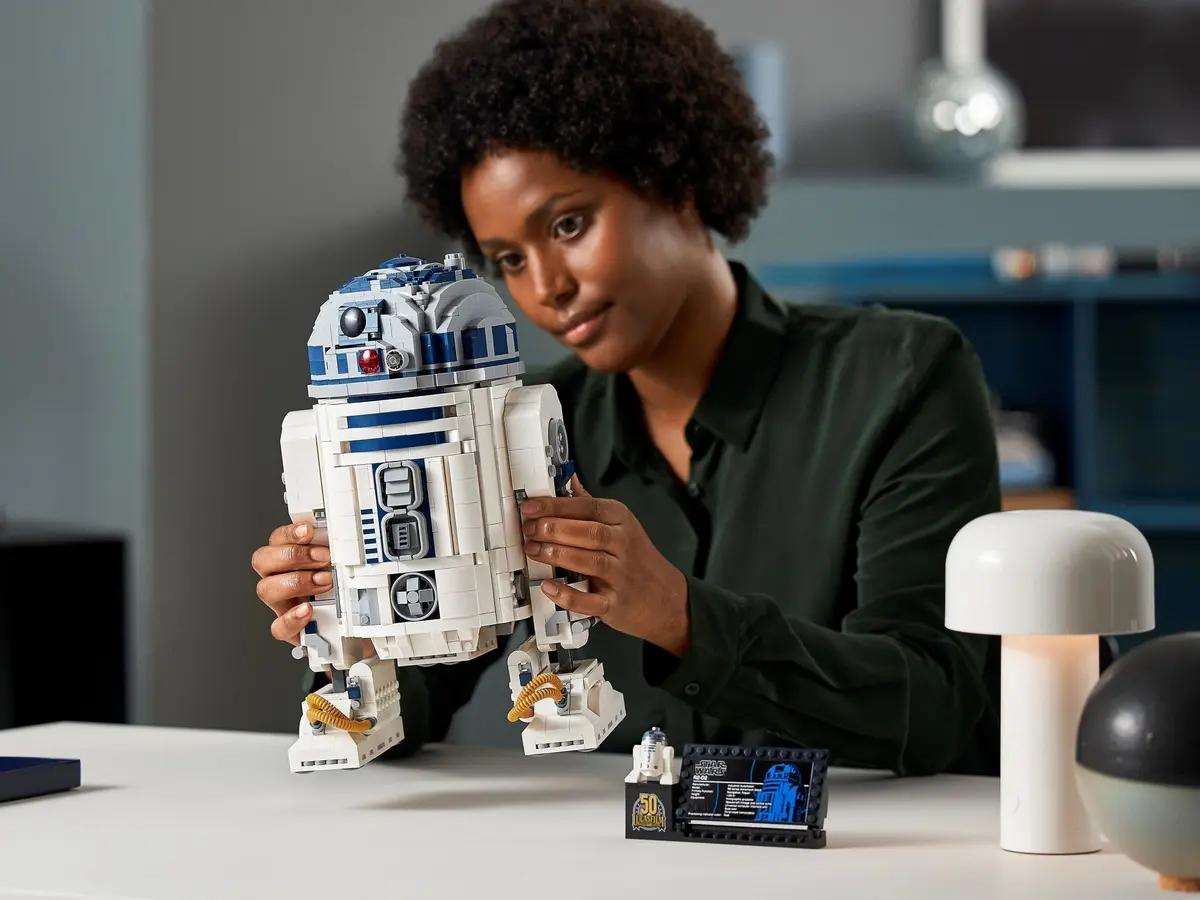 LEGO Star Wars 75308 R2-D2 set, image 6