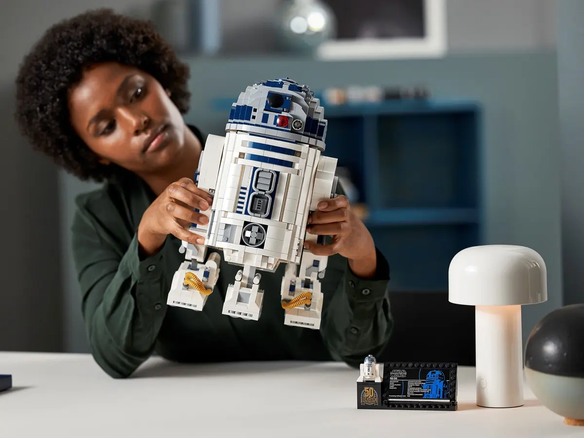 LEGO Star Wars 75308 R2-D2 set, image 9