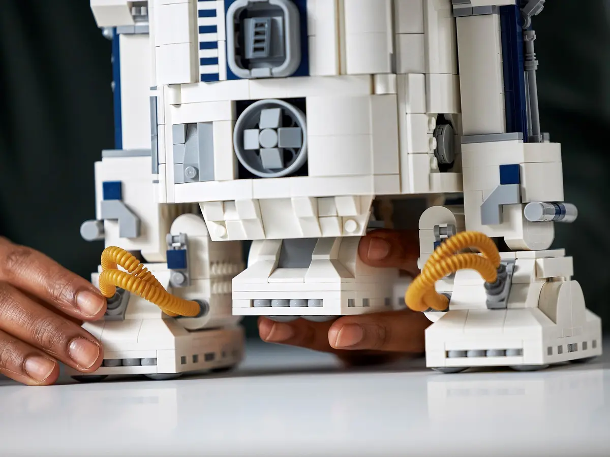 LEGO Star Wars 75308 R2-D2 set, image 10