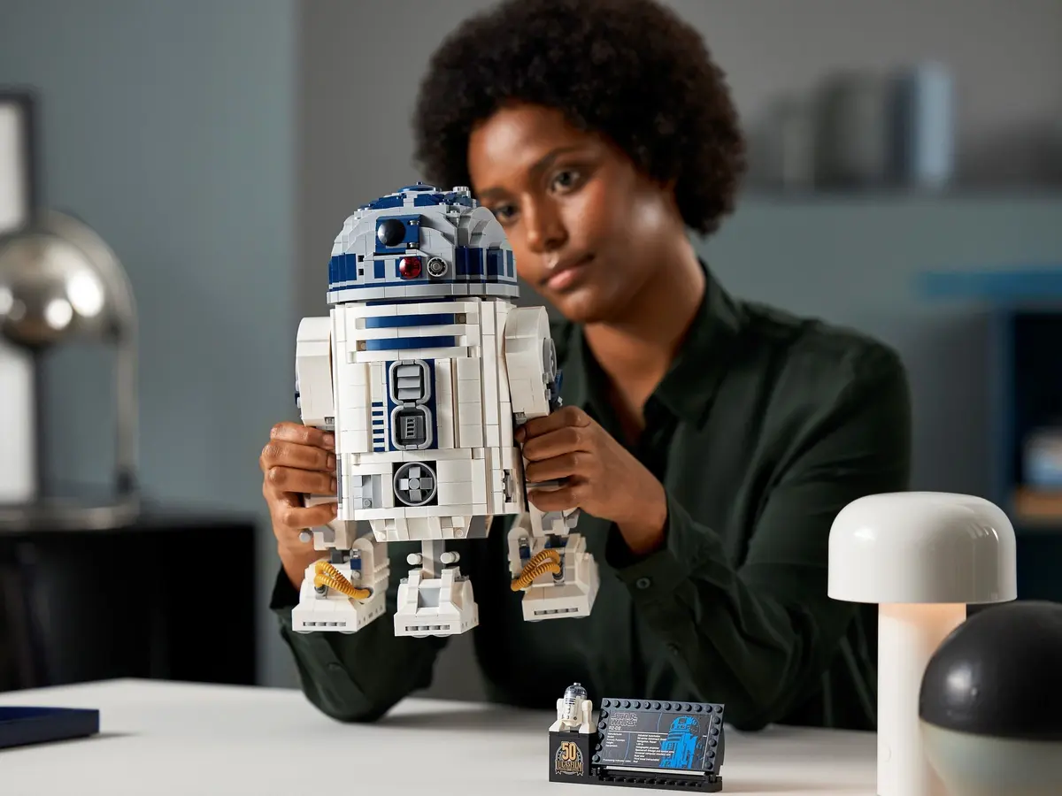 LEGO Star Wars 75308 R2-D2 set, image 7