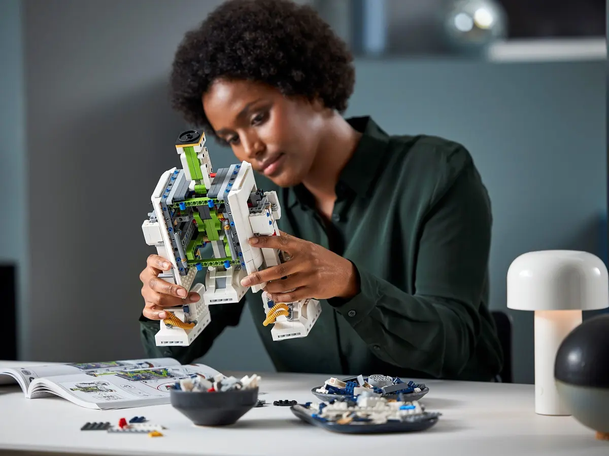 LEGO Star Wars 75308 R2-D2 set, image 14