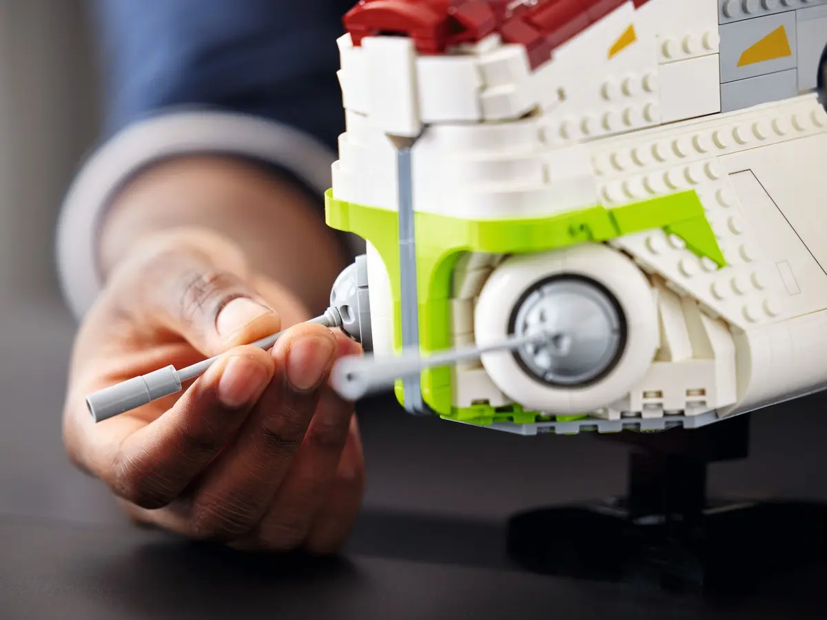 LEGO Star Wars 75309 Republic Gunship set, image 9