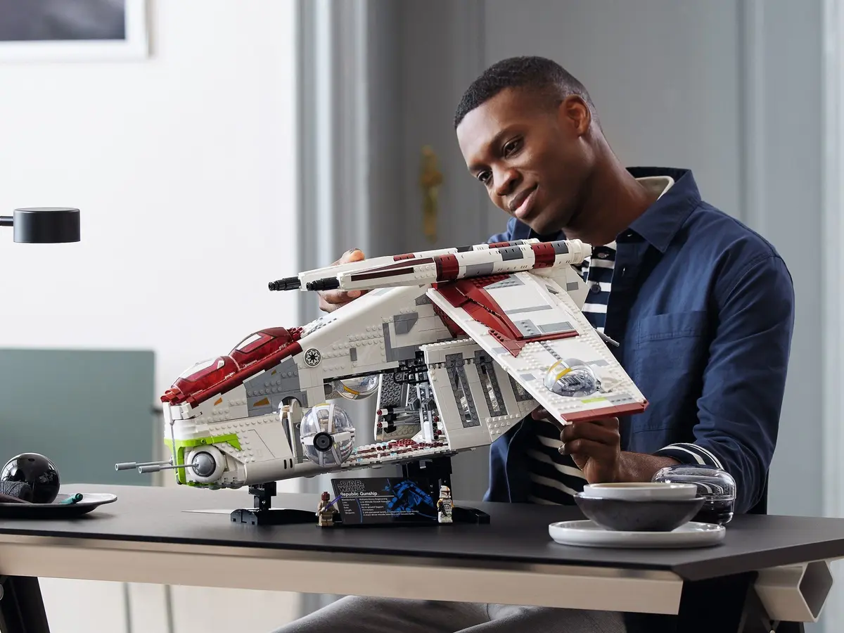 LEGO Star Wars 75309 Republic Gunship set, image 21