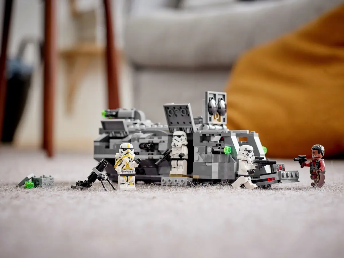 LEGO Star Wars 75311 Imperial Armored Marauder set, image 4