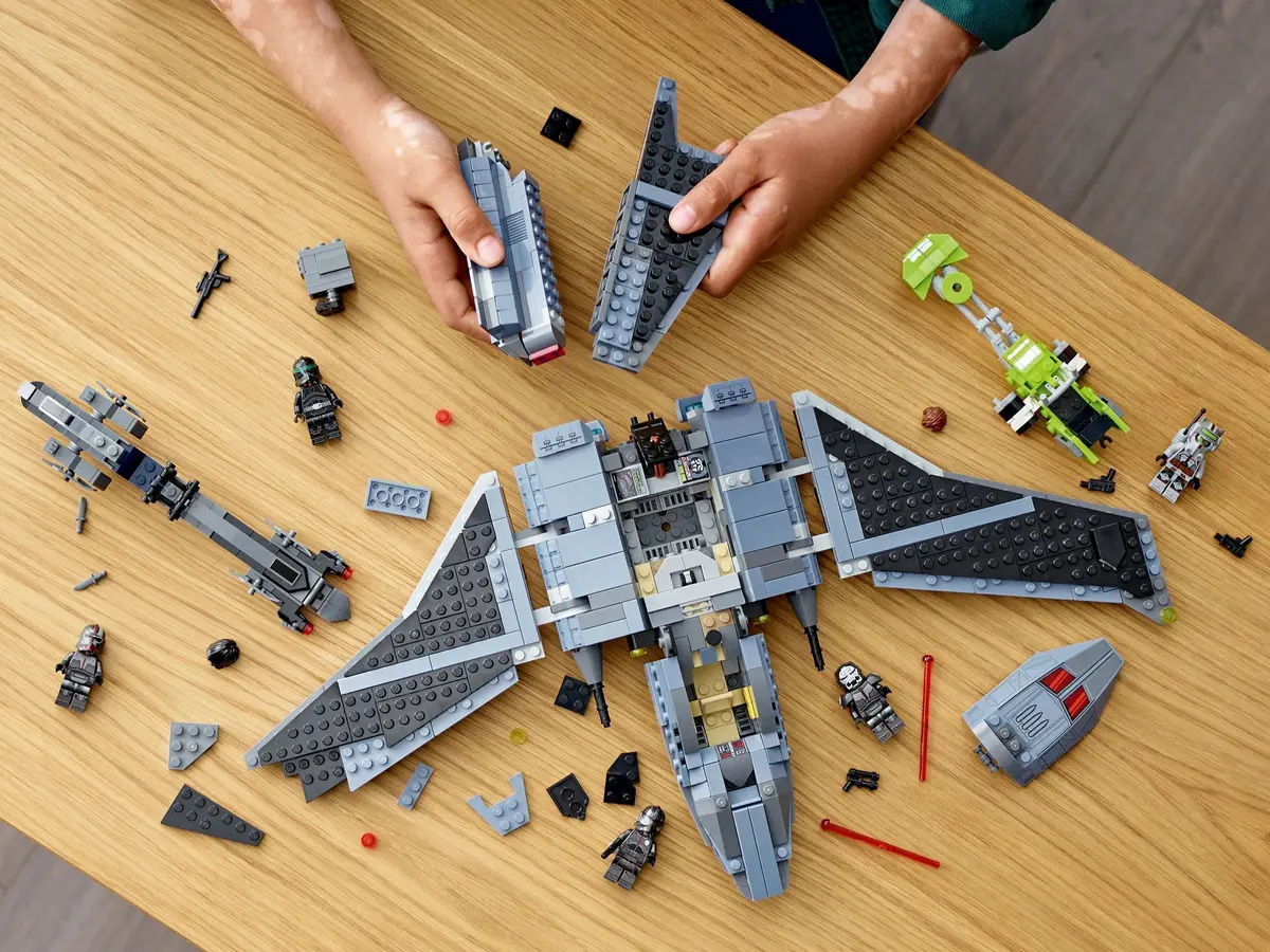 LEGO Star Wars 75314 The Bad Batch Attack Shuttle set, image 4