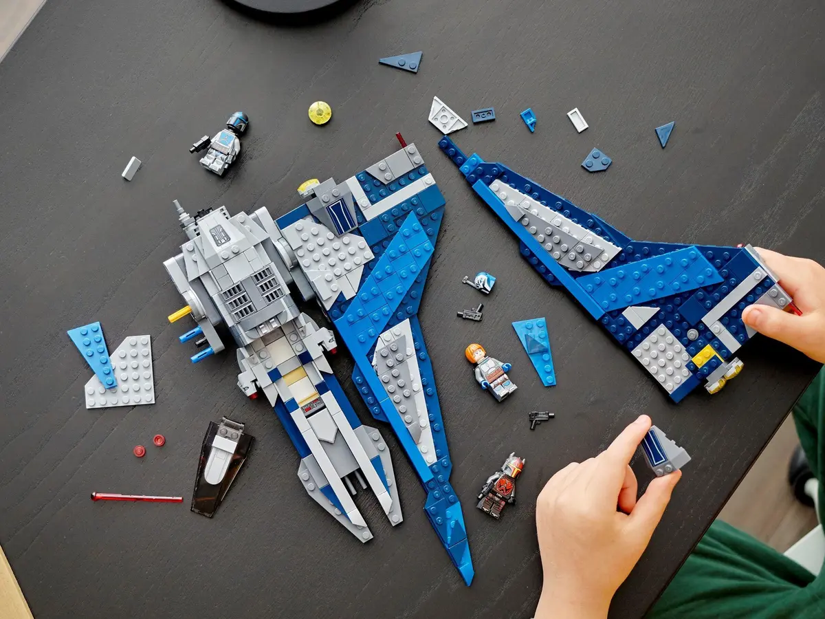 LEGO Star Wars 75316 Mandalorian Starfighter set, image 13