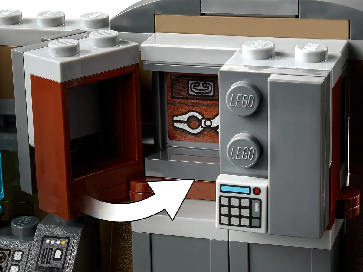 LEGO Star Wars 75319 The Armorer's Mandalorian Forge set, image 9