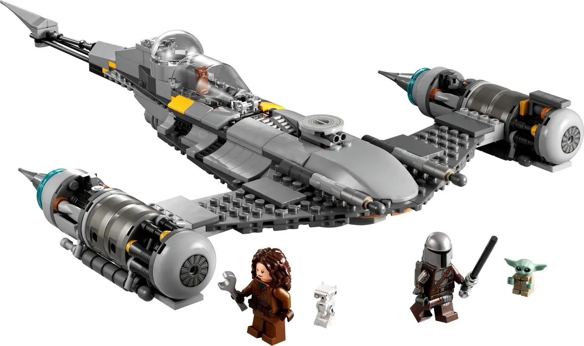 LEGO Star Wars 75325 The Mandalorian's N-1 Starfighter set