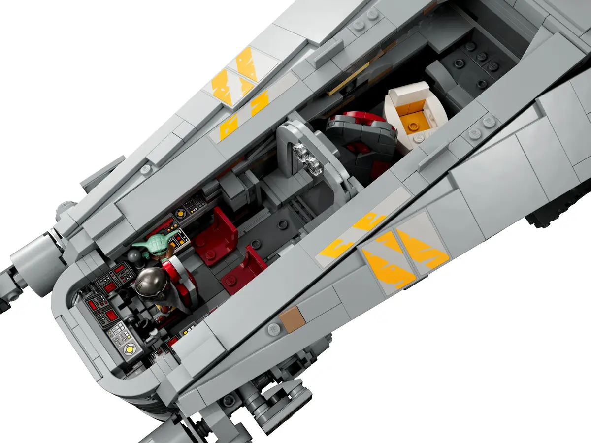 LEGO Star Wars 75331 The Razor Crest set, image 15