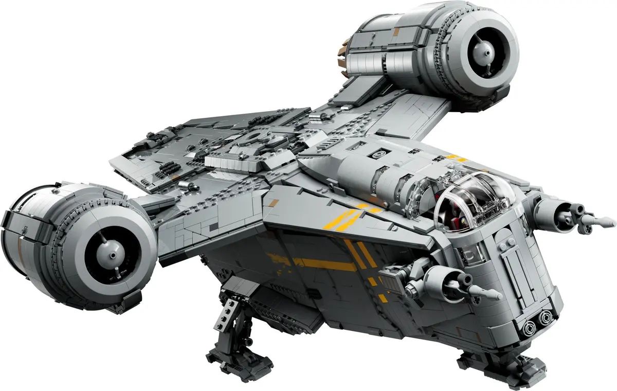 LEGO Star Wars 75331 The Razor Crest set, image 9