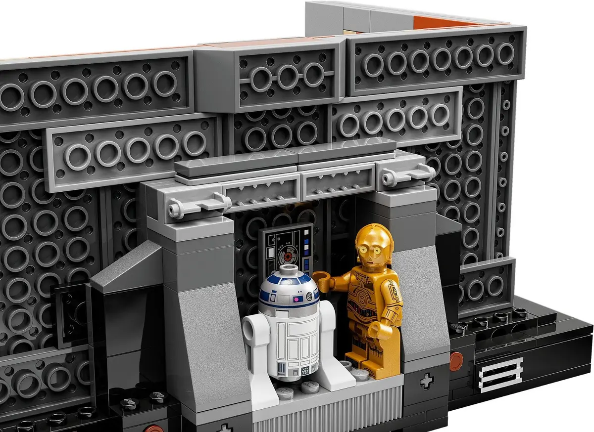 LEGO Star Wars 75339 Death Star Trash Compactor Diorama set, image 5