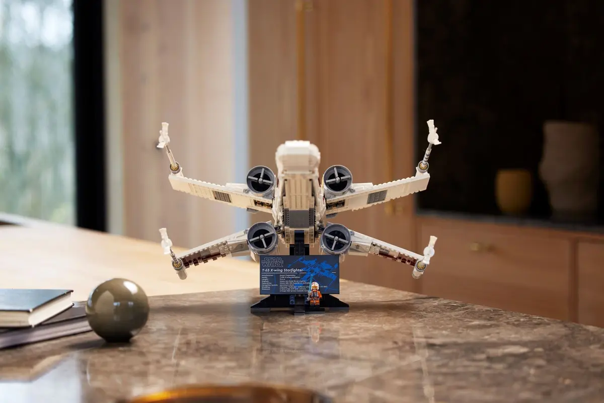 LEGO Star Wars 75355 X-wing Starfighter set, image 4