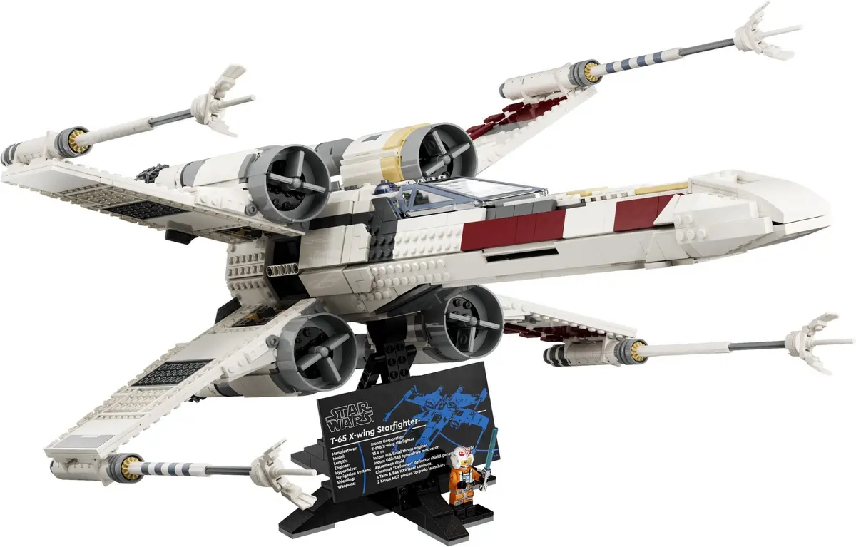 LEGO Star Wars 75355 X-wing Starfighter set