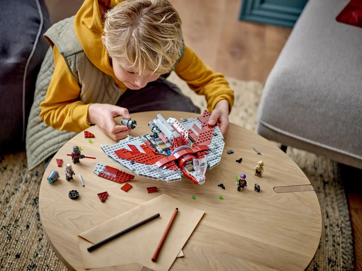 LEGO Star Wars 75362 Ahsoka Tano's T-6 Jedi Shuttle set, image 8
