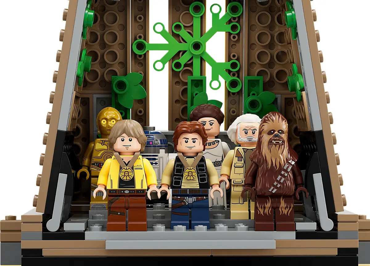 LEGO Star Wars 75365 Yavin 4 Rebel Base set, image 6