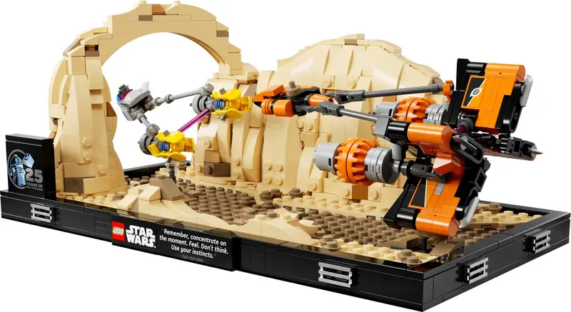LEGO Star Wars 75380 Mos Espa Podrace Diorama set