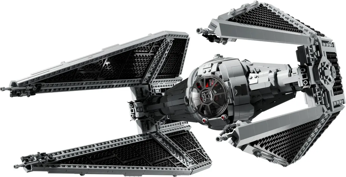 LEGO Star Wars 75382 TIE Interceptor set, image 3