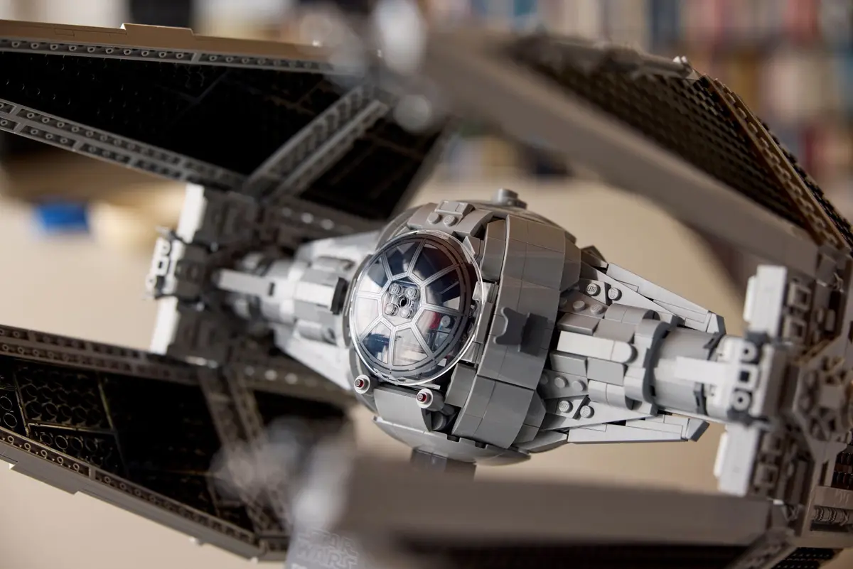 LEGO Star Wars 75382 TIE Interceptor set, image 12