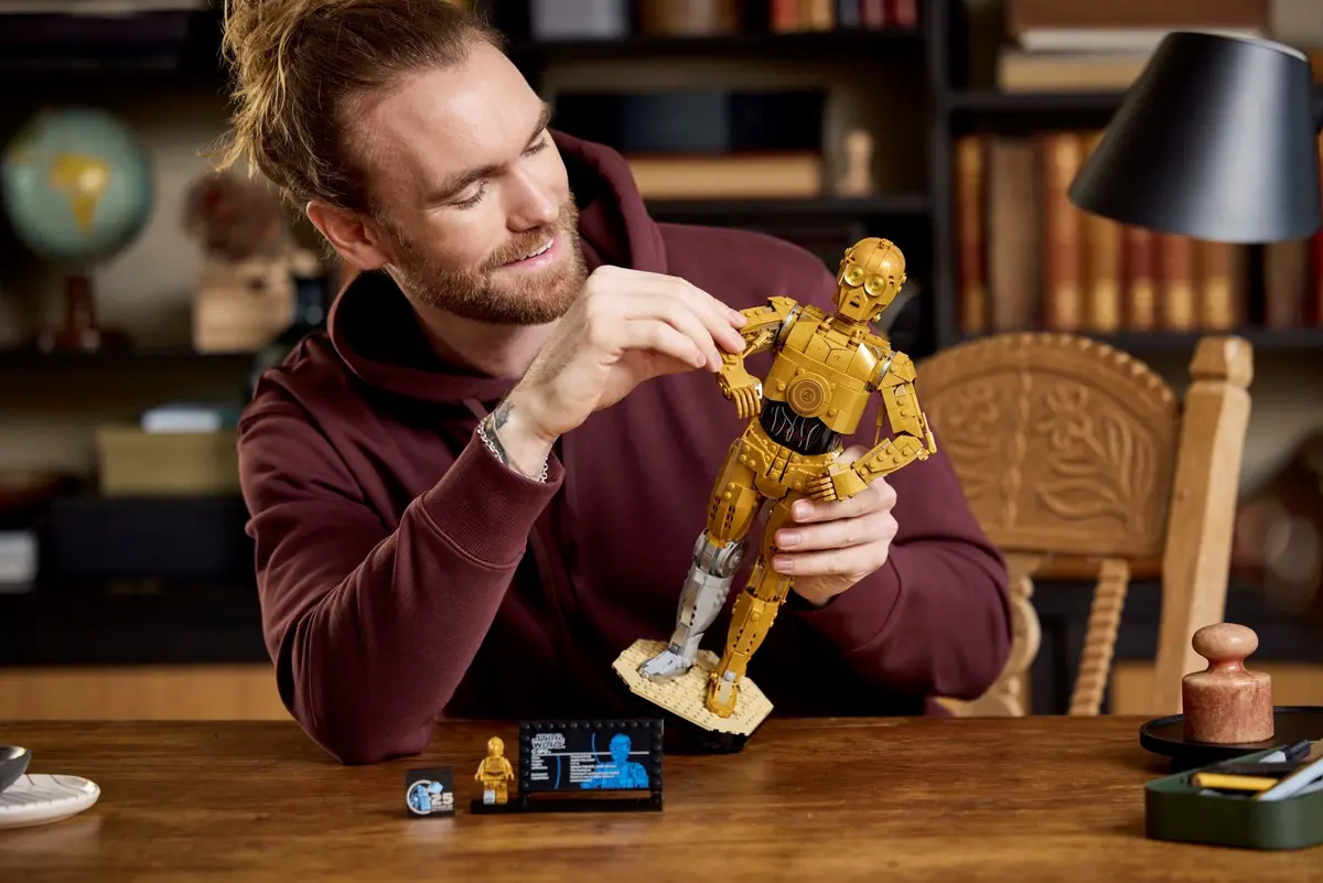 LEGO Star Wars 75398 C-3PO set, image 5