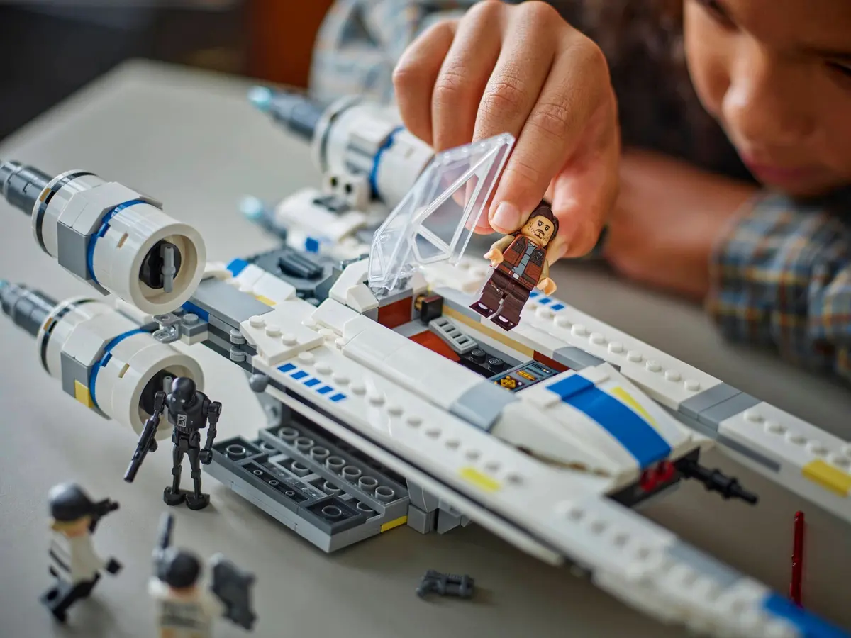 LEGO Star Wars 75399 Rebel U-wing Starfighter set, image 5