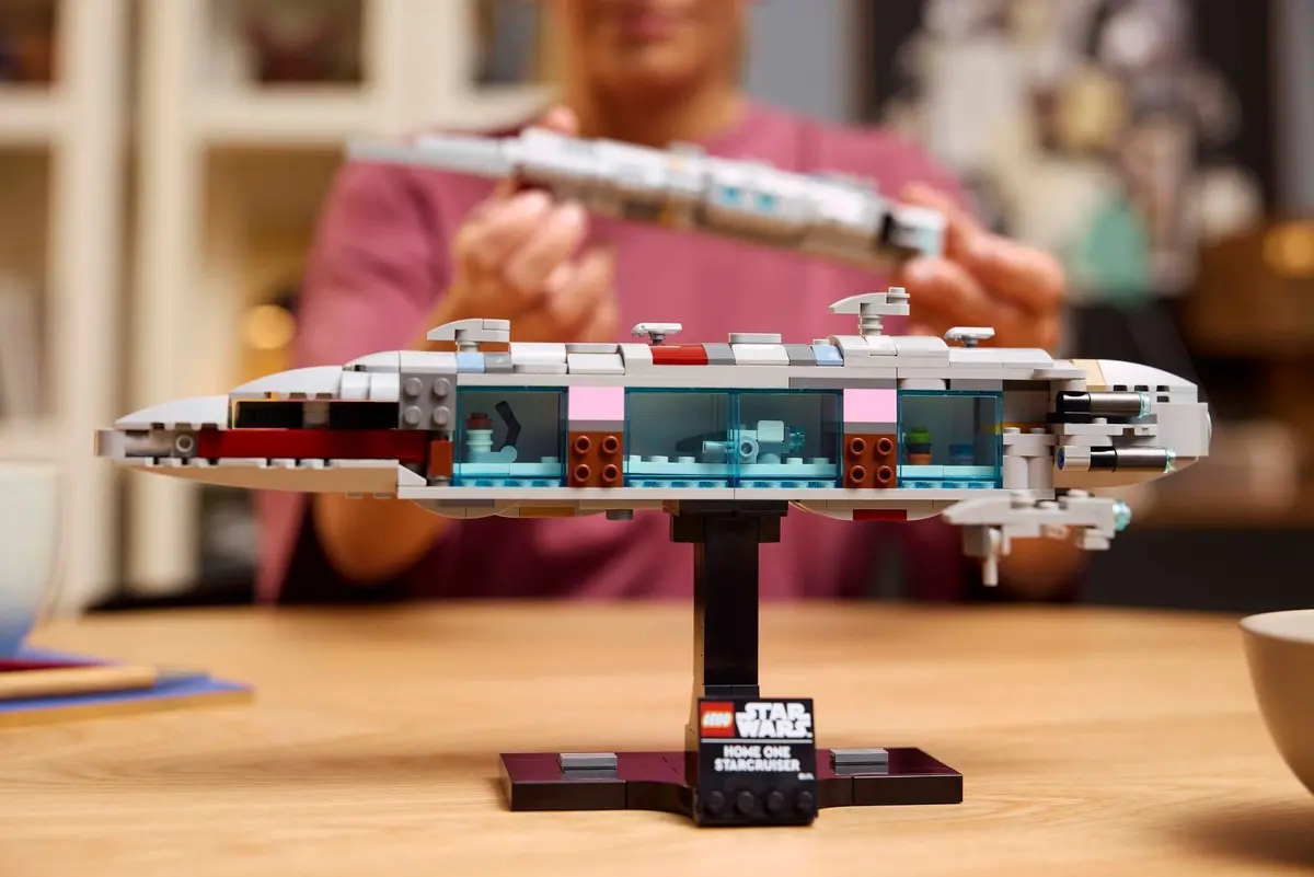 LEGO Star Wars 75405 Home One Starcruiser set, image 6