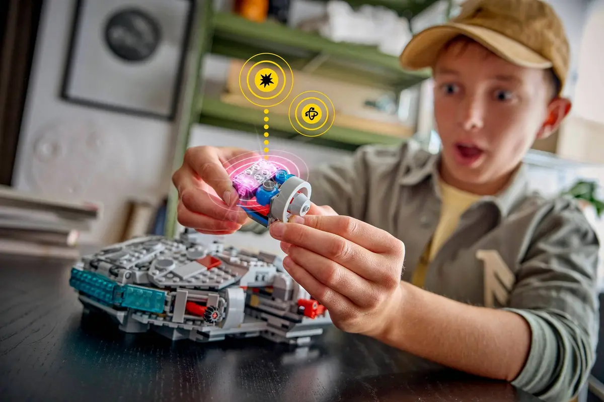 LEGO Star Wars 75426 Millennium Falcon set, image 11
