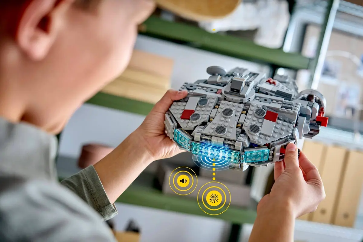 LEGO Star Wars 75426 Millennium Falcon set, image 10