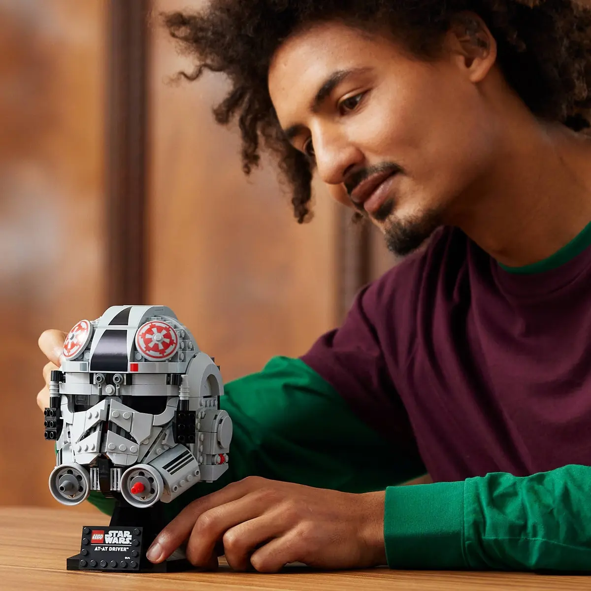 LEGO Star Wars 75429 AT-AT Driver Helmet set, image 4