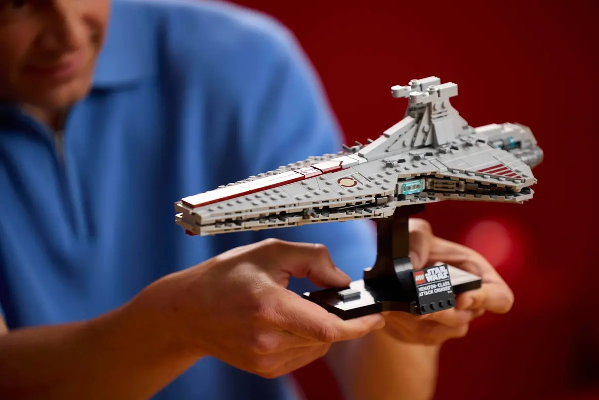 LEGO Star Wars 75441 Venator-class Attack Cruiser set, image 7