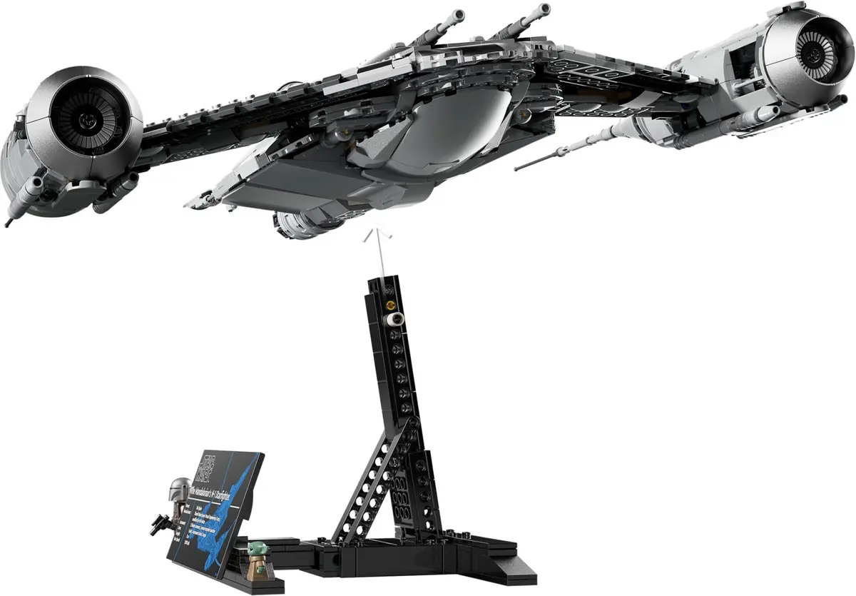 LEGO Star Wars 75442 The Mandalorian's N-1 Starfighter set, image 15