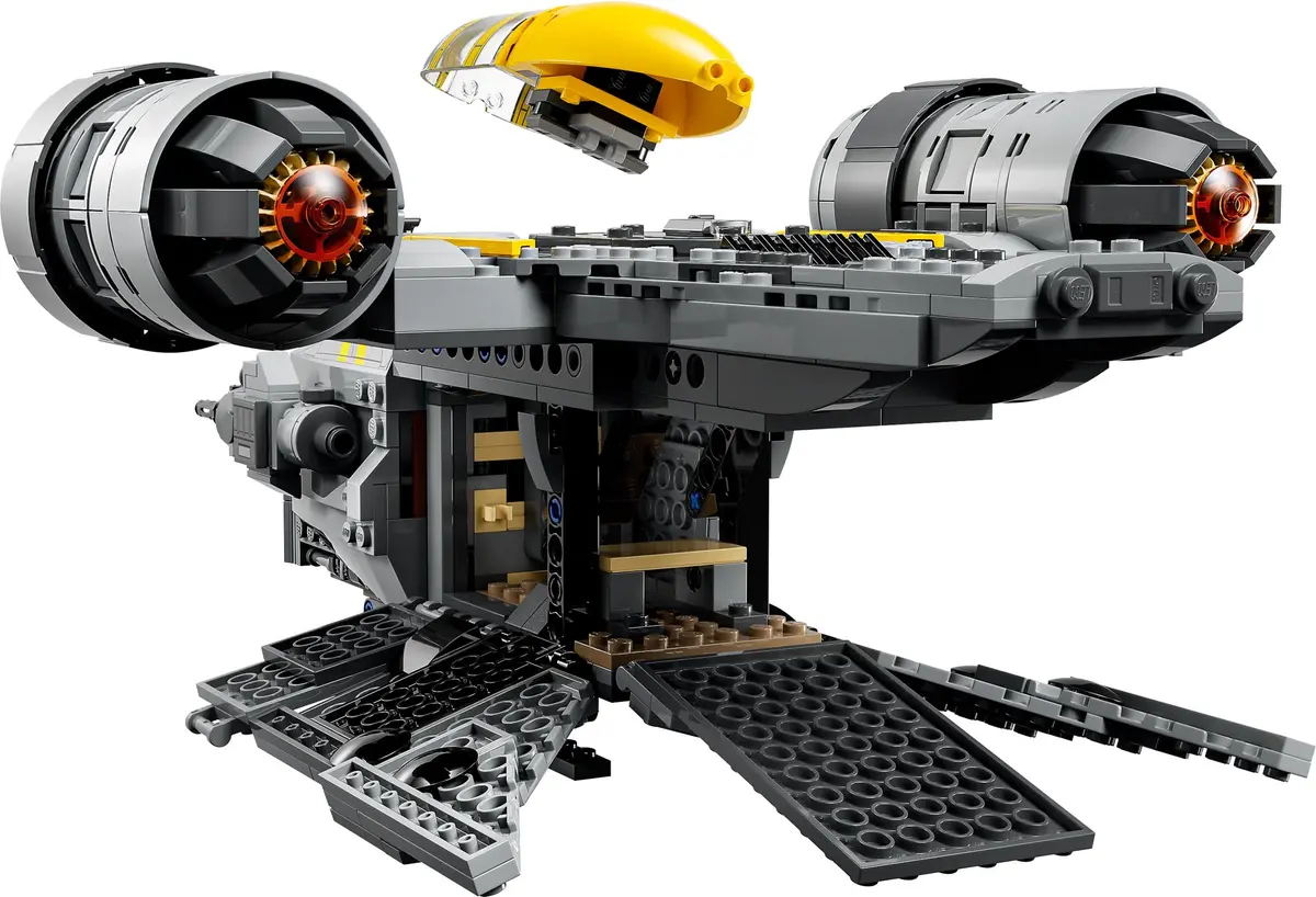 LEGO Star Wars 75447 The Razor Crest set, image 12