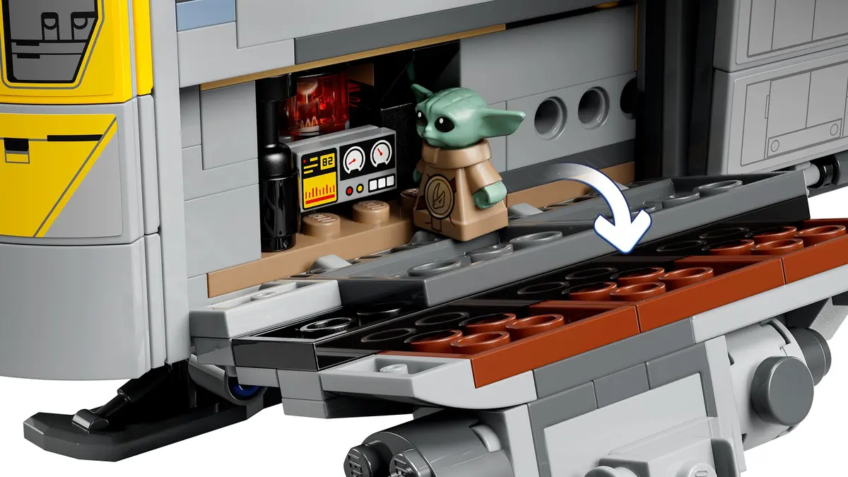 LEGO Star Wars 75447 The Razor Crest set, image 14