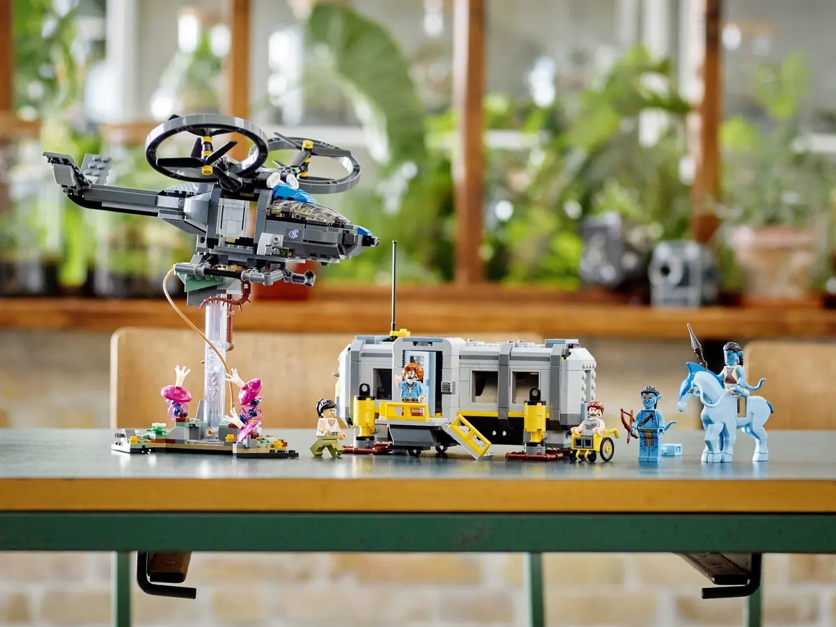 LEGO Avatar 75573 Floating Mountains: Site 26 & RDA Samson set, image 5