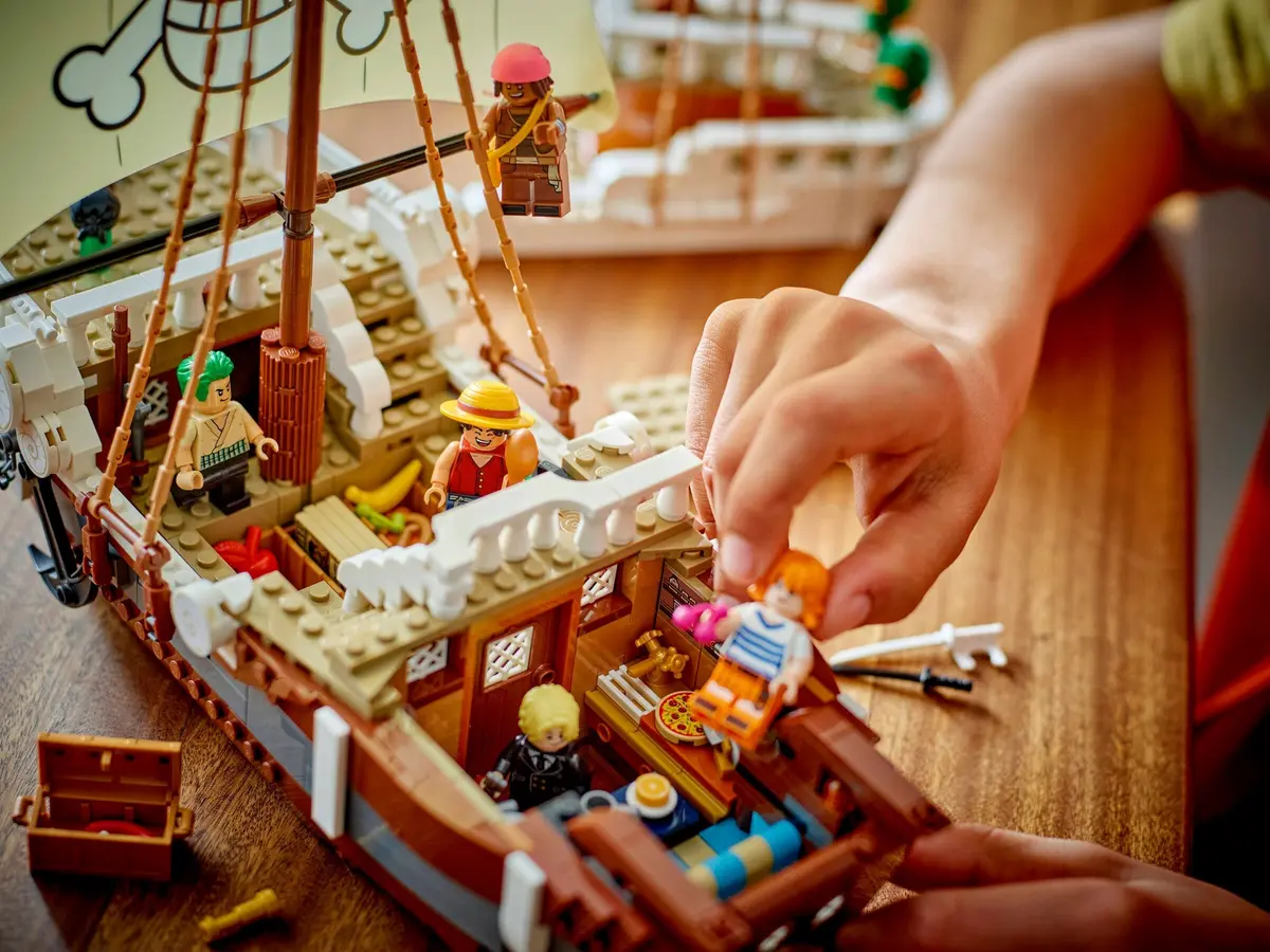 LEGO One Piece 75639 The Going Merry Pirate Ship set, image 5