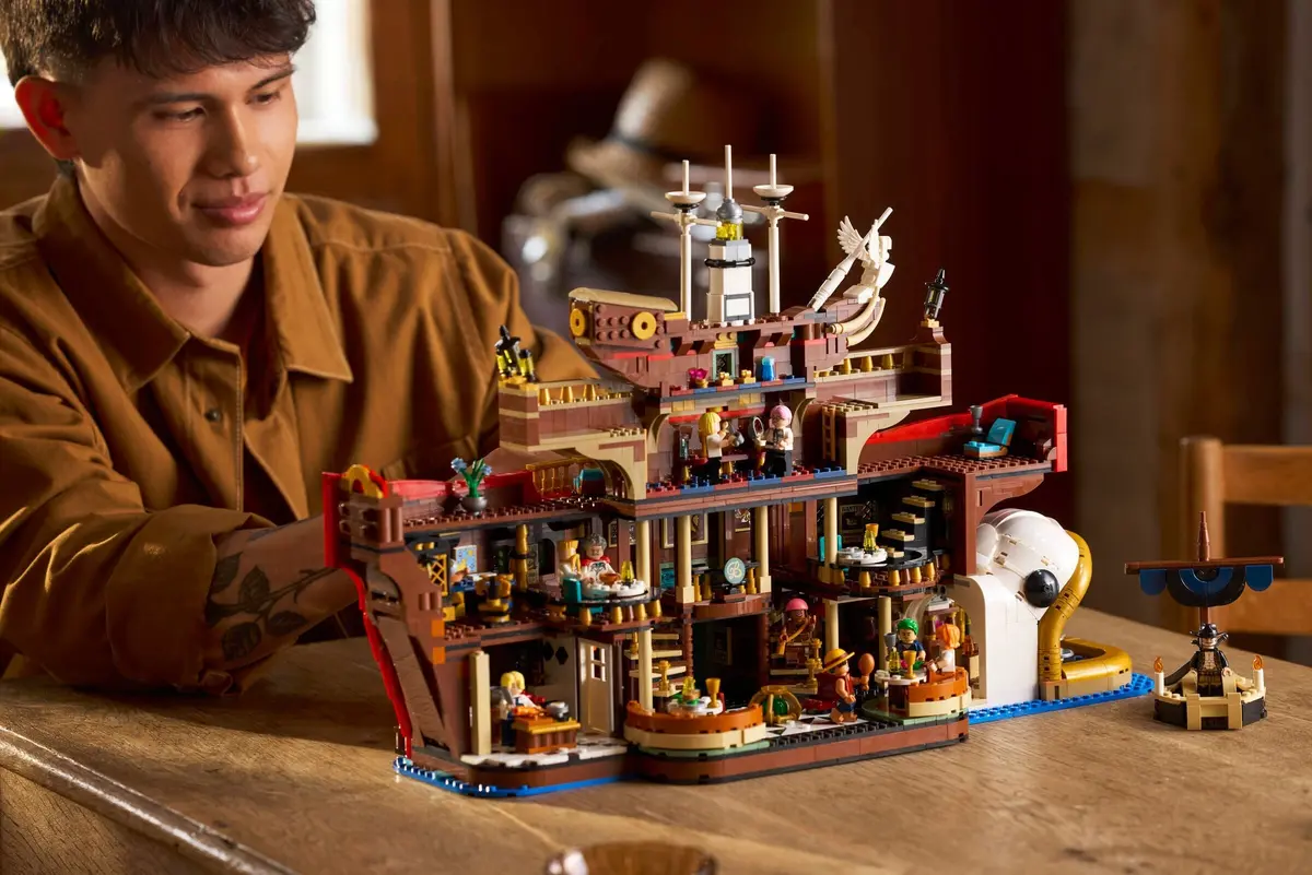 LEGO One Piece 75640 The Baratie Floating Restaurant set, image 7