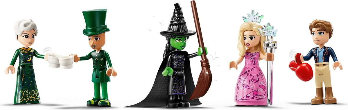 LEGO Wicked 75684 Welcome to Emerald City set, image 8