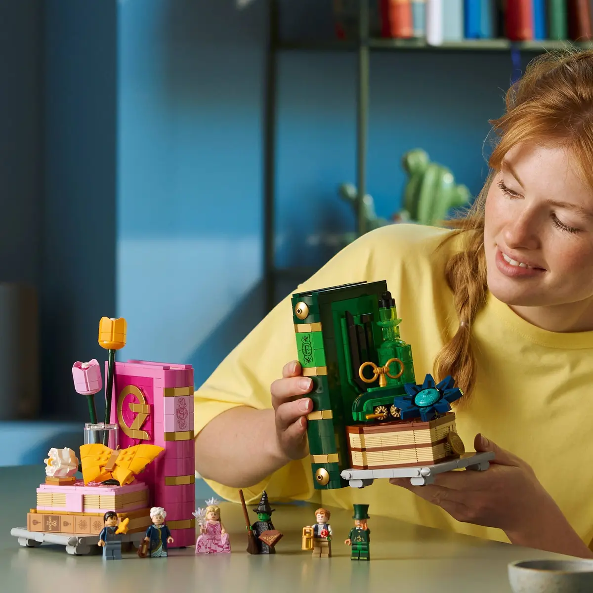 LEGO Wicked 75691 Glinda & Elphaba Bookends set, image 7