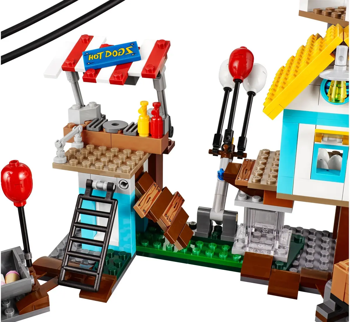 LEGO The Angry Birds Movie 75824 Pig City Teardown set, image 4