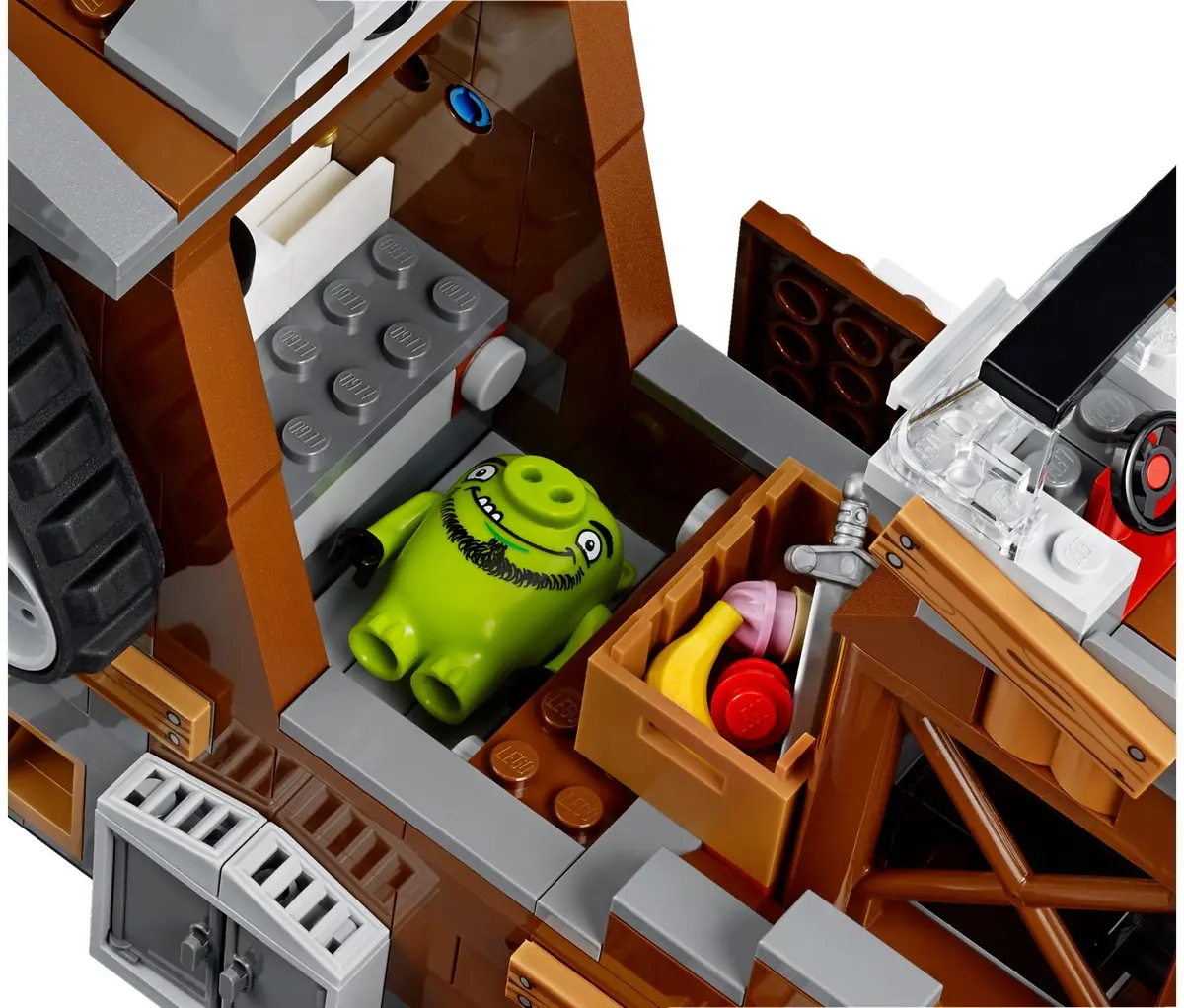 LEGO The Angry Birds Movie 75825 Piggy Pirate Ship set, image 10