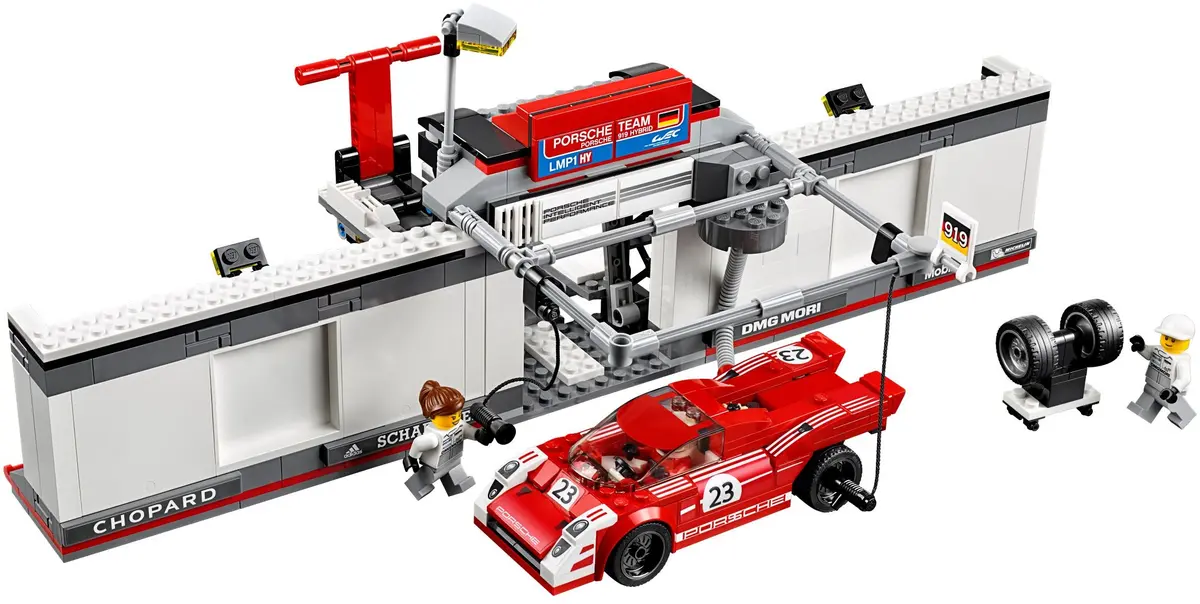 LEGO Speed Champions 75876 Porsche 919 Hybrid and 917K Pit Lane set, image 8