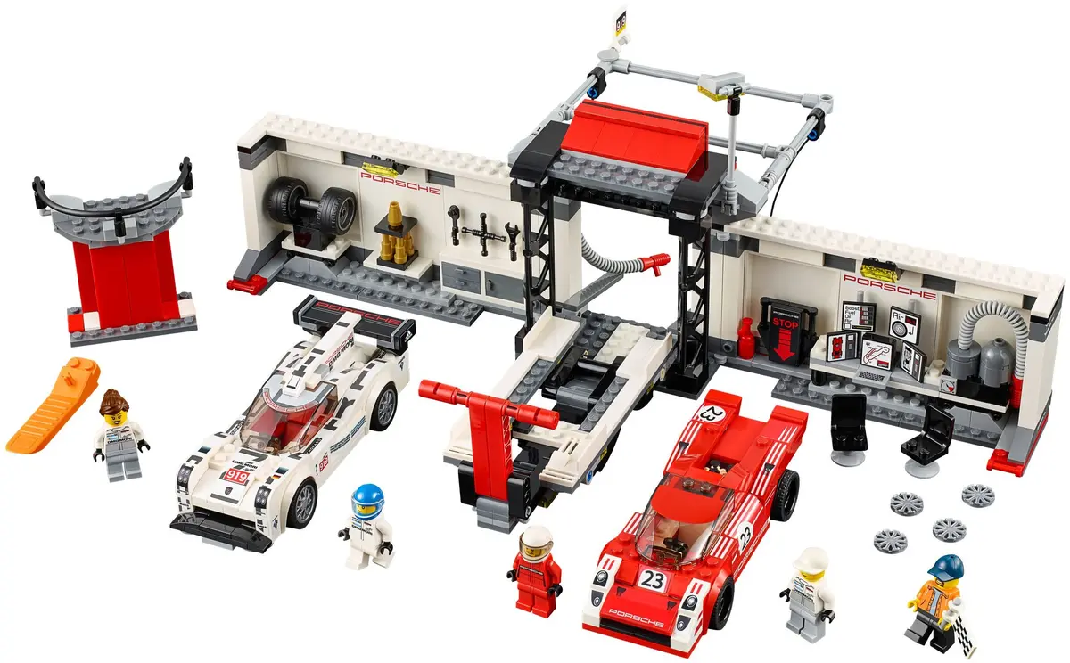 LEGO Speed Champions 75876 Porsche 919 Hybrid and 917K Pit Lane set