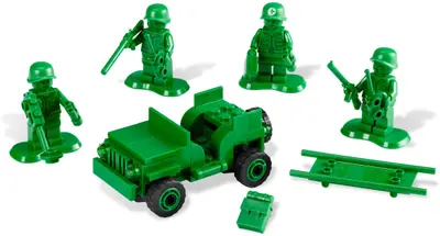 LEGO Toy Story 7595 Army Men on Patrol set
