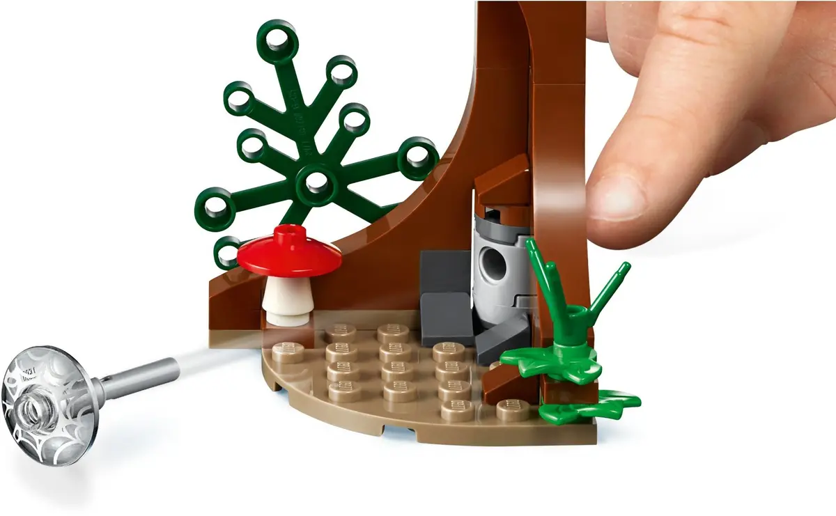 LEGO Harry Potter 75950 Aragog's Lair set, image 4