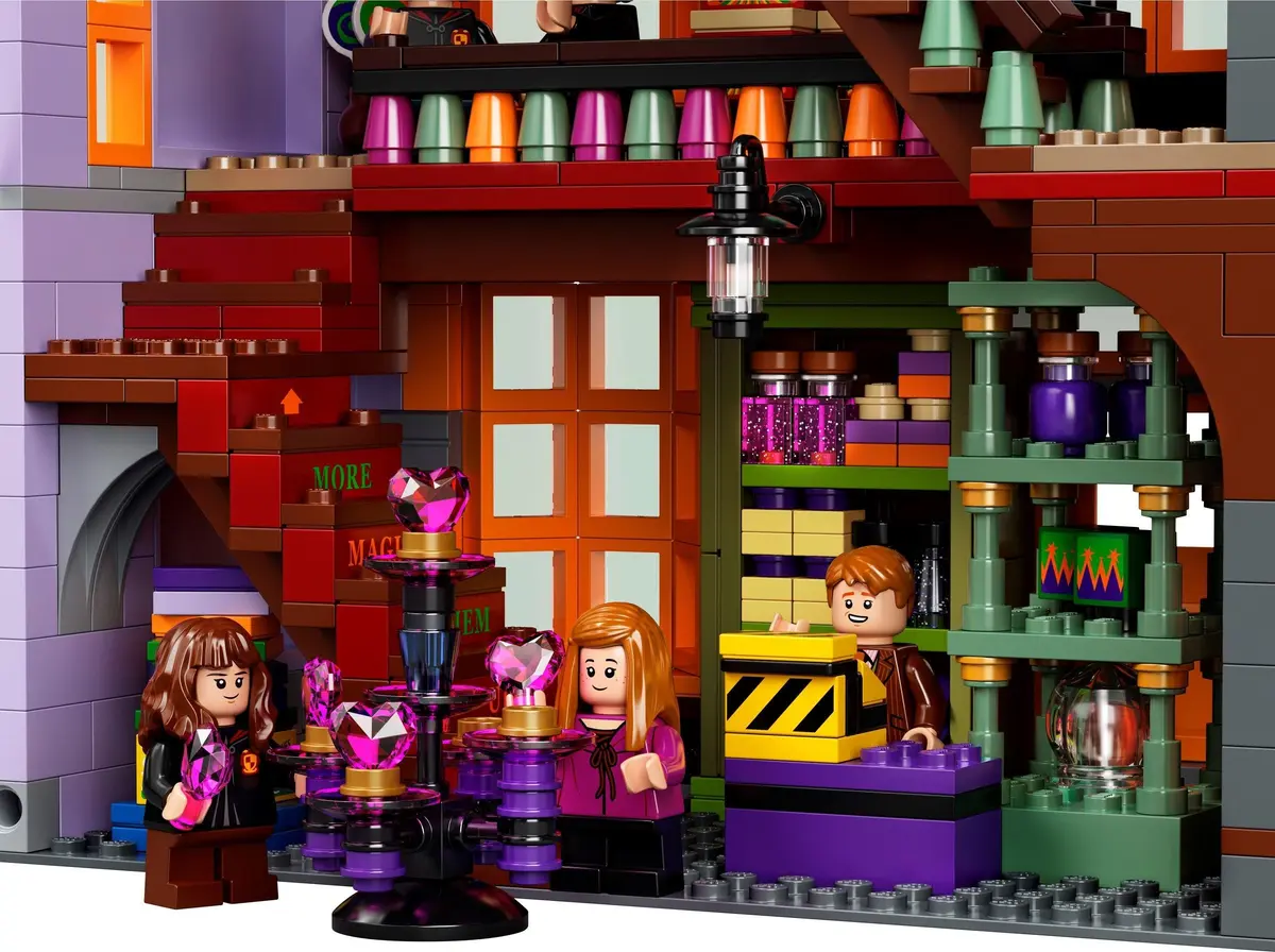LEGO Harry Potter 75978 Diagon Alley set, image 8
