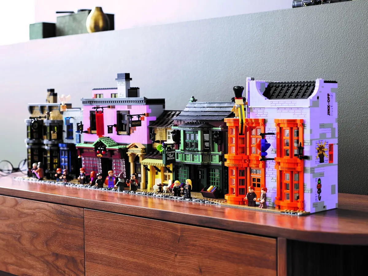LEGO Harry Potter 75978 Diagon Alley set, image 33